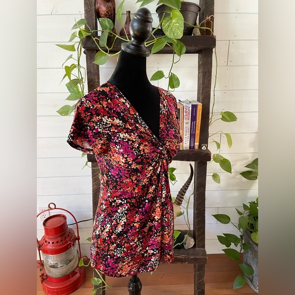 Van Heusen: Floral Cottagecore Blouse - Picture 8 of 17